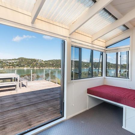 The Tide Watcher - Okiato Holiday Home Opua Exterior foto