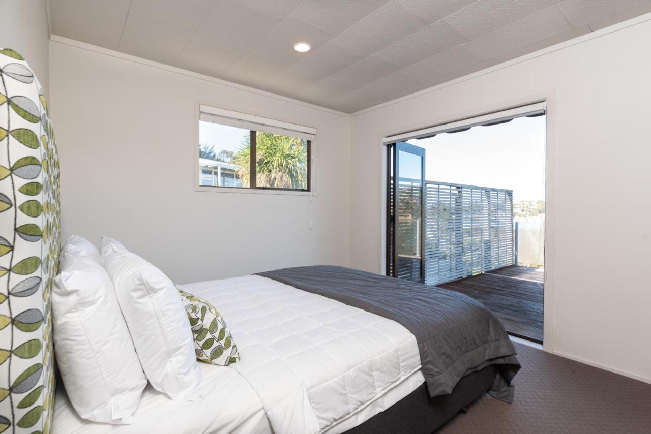 The Tide Watcher - Okiato Holiday Home Opua Exterior foto